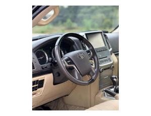 Foreign used 2017 Land Cruiser - 5