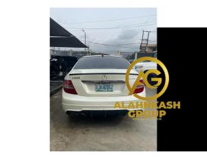 2012 C300 BENZ