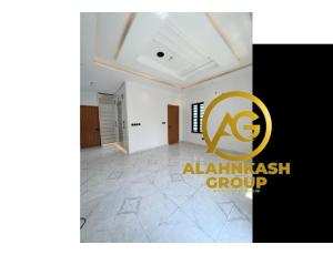 4 BEDROOM ULTRA-MODERN DUPLEX - 2