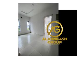 4 BEDROOM DUPLEX - 3