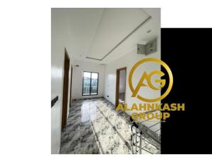4 BEDROOM DUPLEX - 8