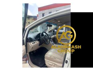 2010 VENZA - 9