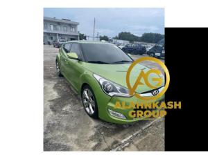 Hyundai Veloster - 3
