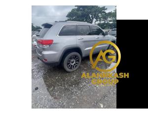 Jeep Grand Cherokee - 3