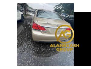 Toyota Avalon - 2